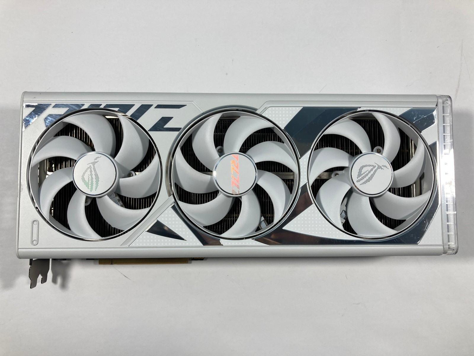 Graphics Card 24Gb Gddr6X - BH 2 GET 1 OFFRE Carte